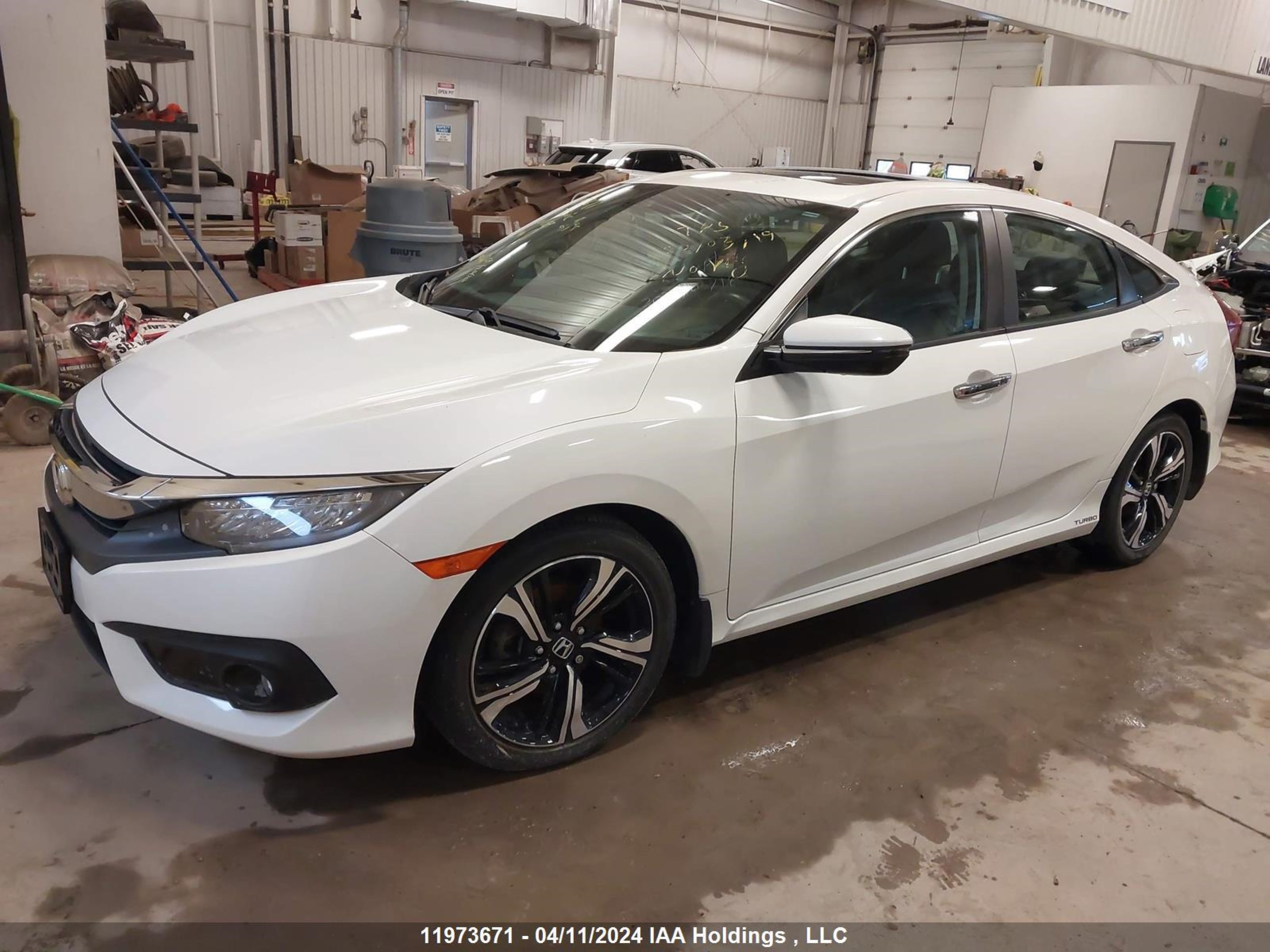 Photo 1 VIN: 2HGFC1F90HH109158 - HONDA CIVIC 