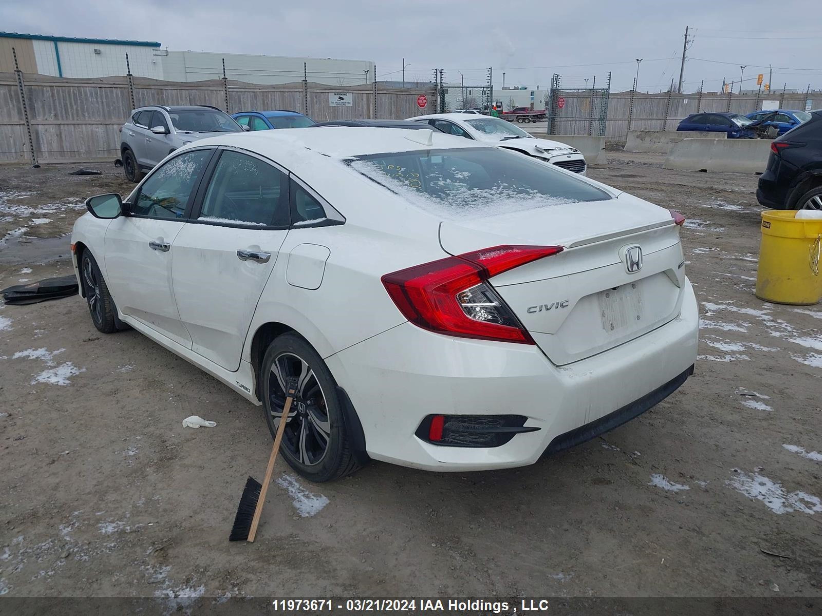 Photo 15 VIN: 2HGFC1F90HH109158 - HONDA CIVIC 