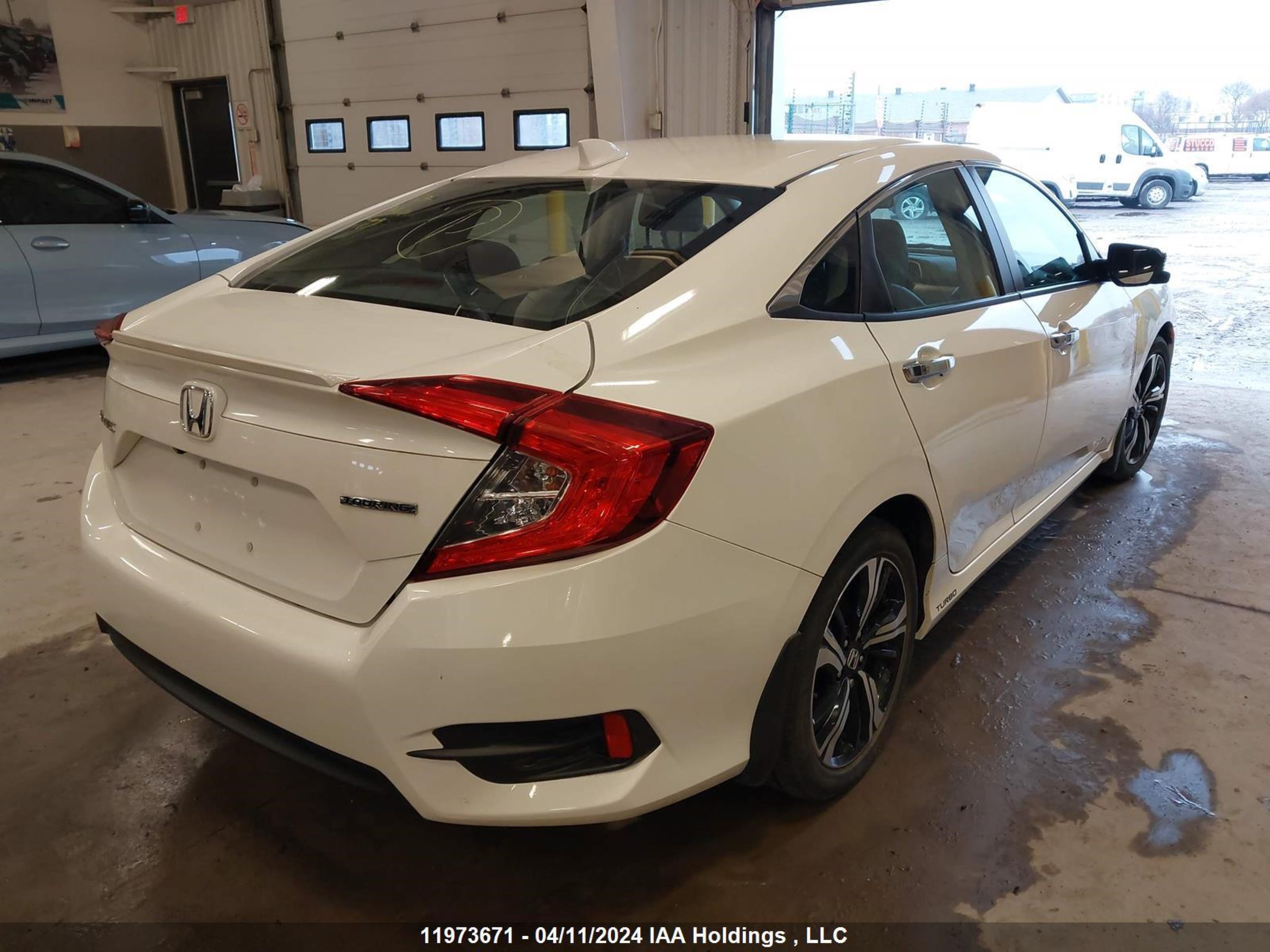 Photo 3 VIN: 2HGFC1F90HH109158 - HONDA CIVIC 