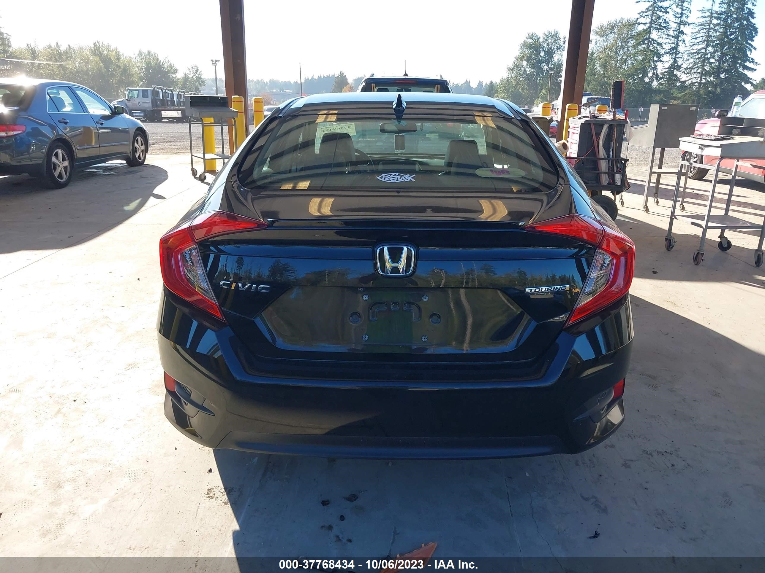 Photo 15 VIN: 2HGFC1F90HH637329 - HONDA CIVIC 