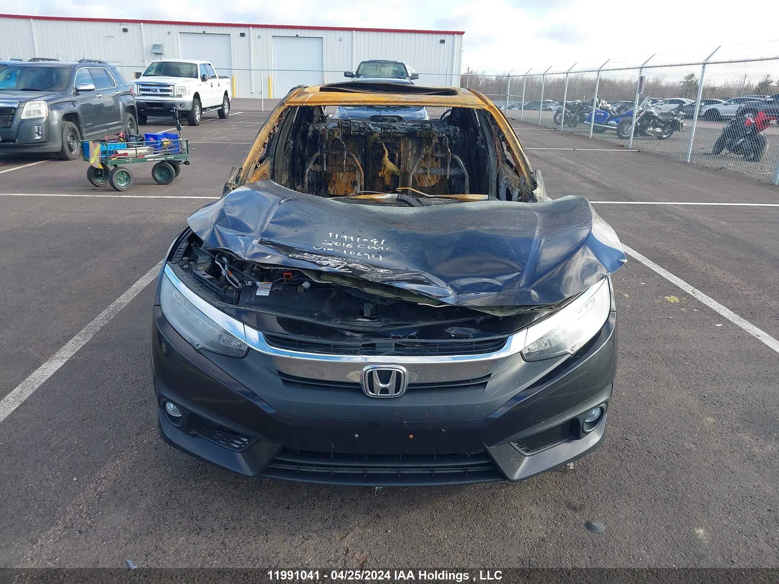 Photo 12 VIN: 2HGFC1F94GH106911 - HONDA CIVIC 