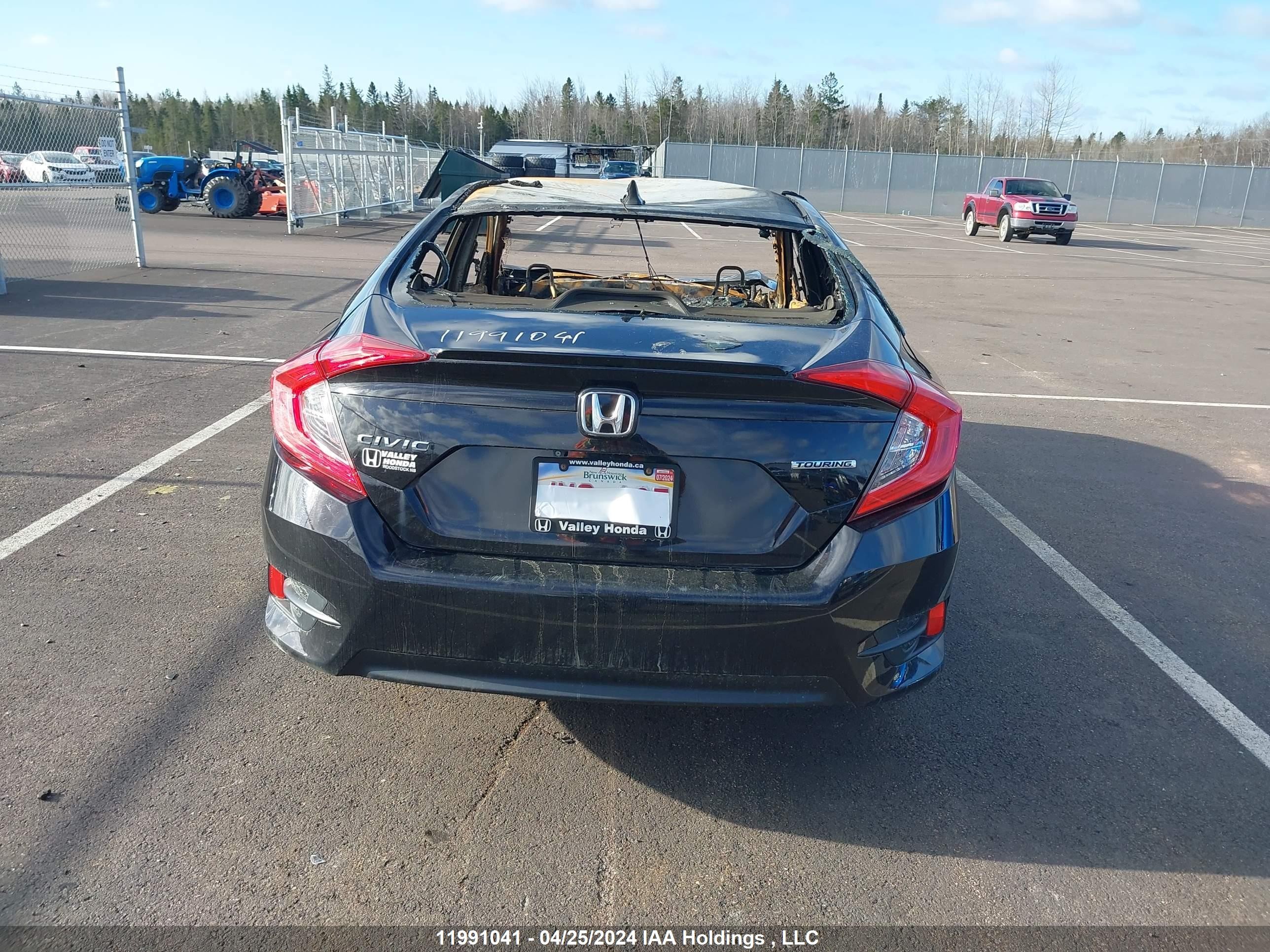 Photo 16 VIN: 2HGFC1F94GH106911 - HONDA CIVIC 