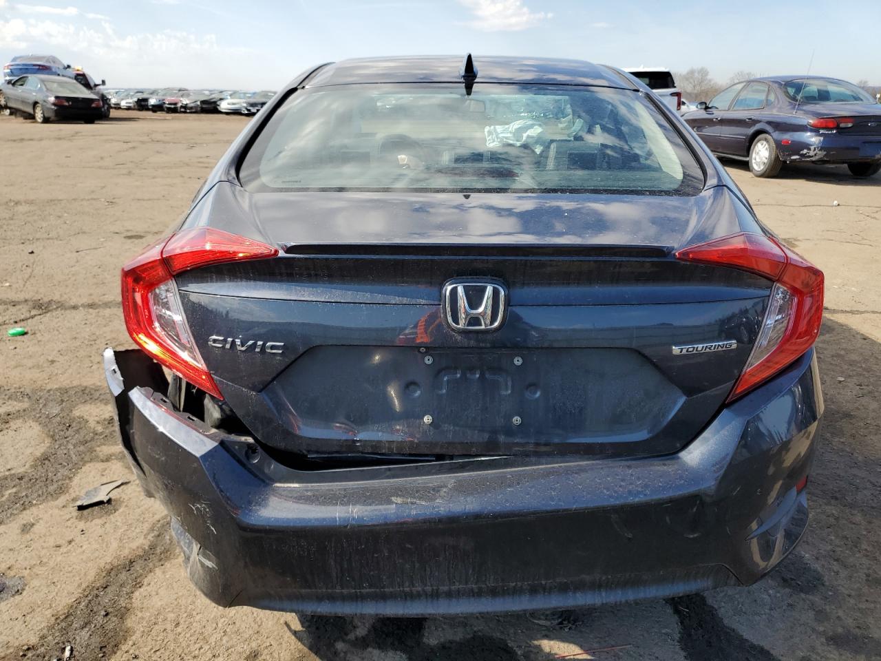 Photo 5 VIN: 2HGFC1F96HH658735 - HONDA CIVIC 