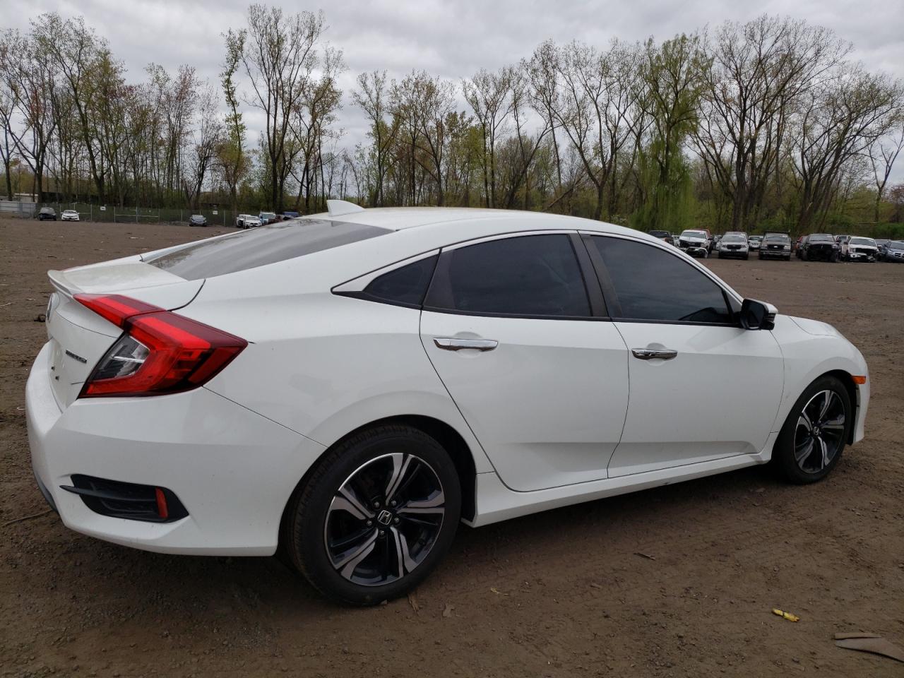 Photo 2 VIN: 2HGFC1F99GH638204 - HONDA CIVIC 