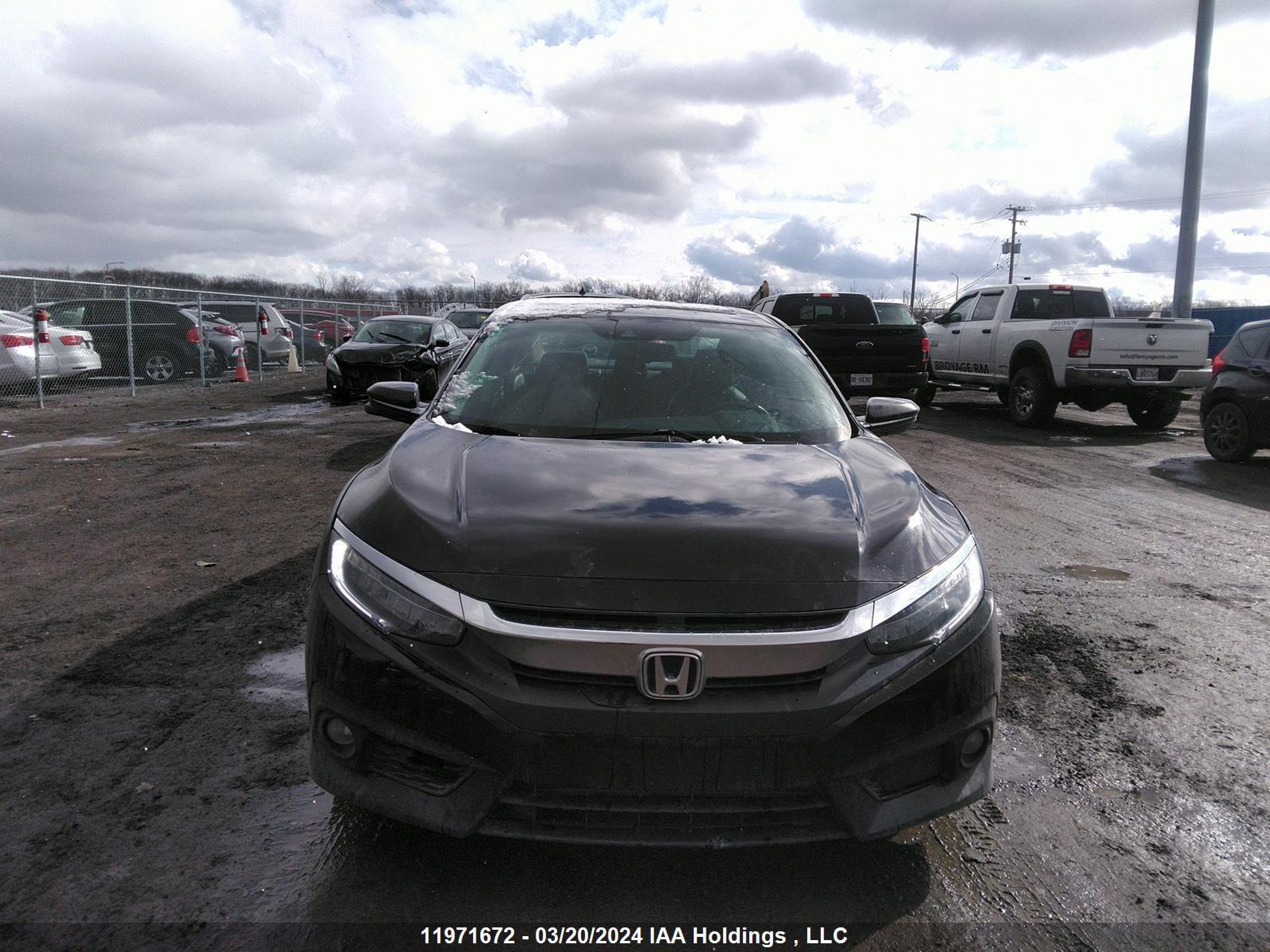 Photo 11 VIN: 2HGFC1F9XHH107773 - HONDA CIVIC 