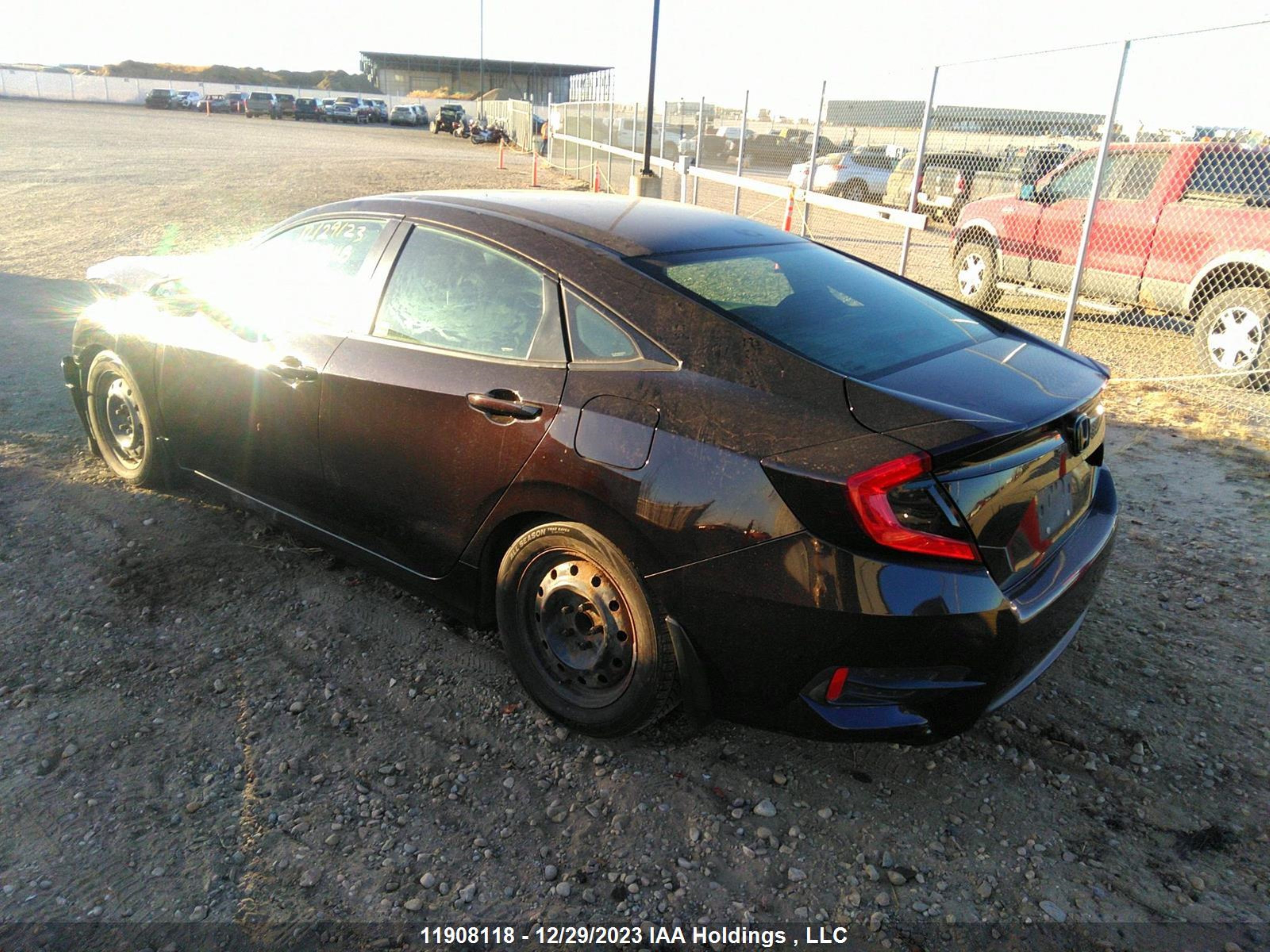 Photo 2 VIN: 2HGFC2E50GH013775 - HONDA CIVIC 