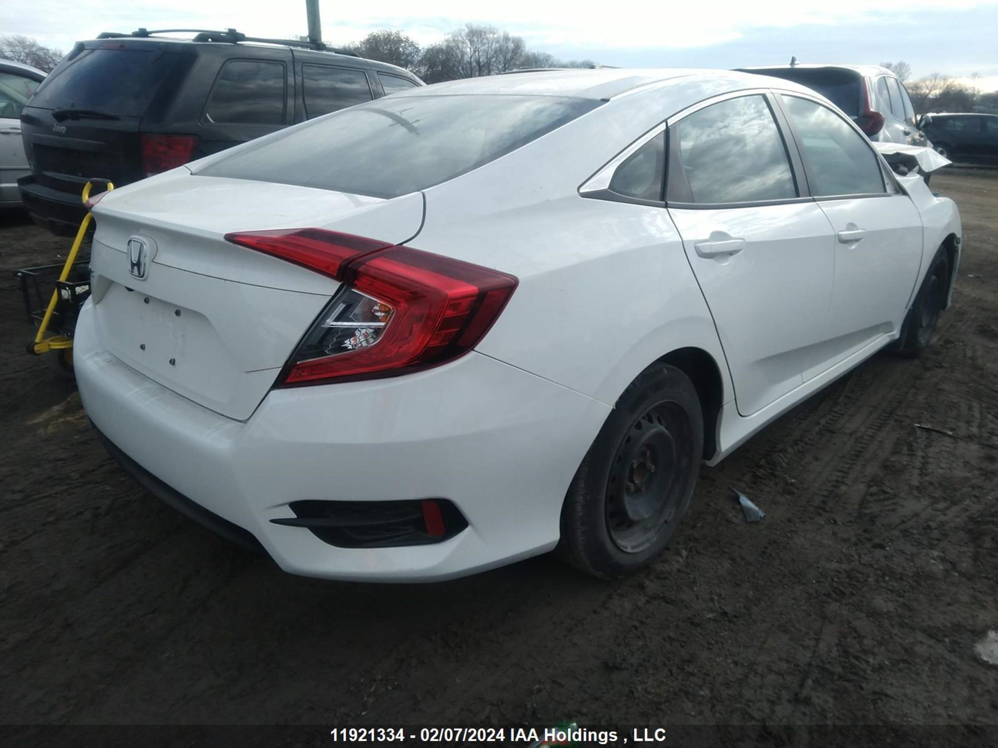 Photo 3 VIN: 2HGFC2F50JH032865 - HONDA CIVIC 