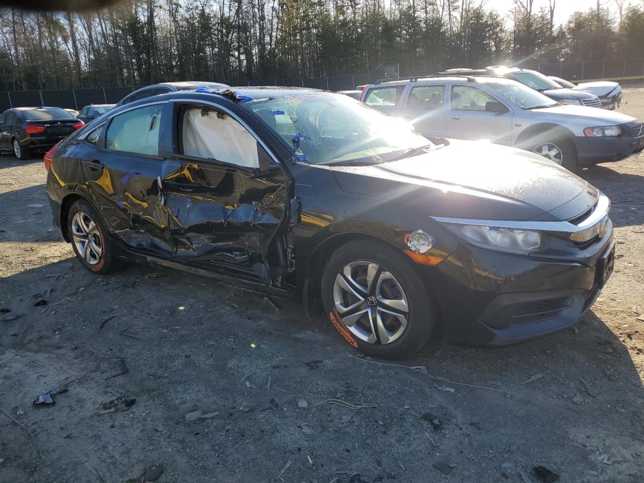 Photo 3 VIN: 2HGFC2F50JH504563 - HONDA CIVIC 