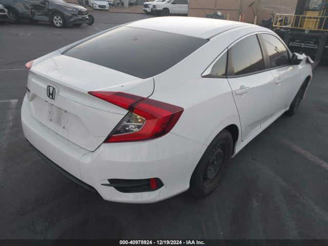 Photo 3 VIN: 2HGFC2F50JH586701 - HONDA CIVIC 