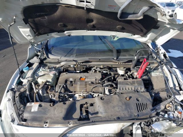 Photo 9 VIN: 2HGFC2F50JH586701 - HONDA CIVIC 