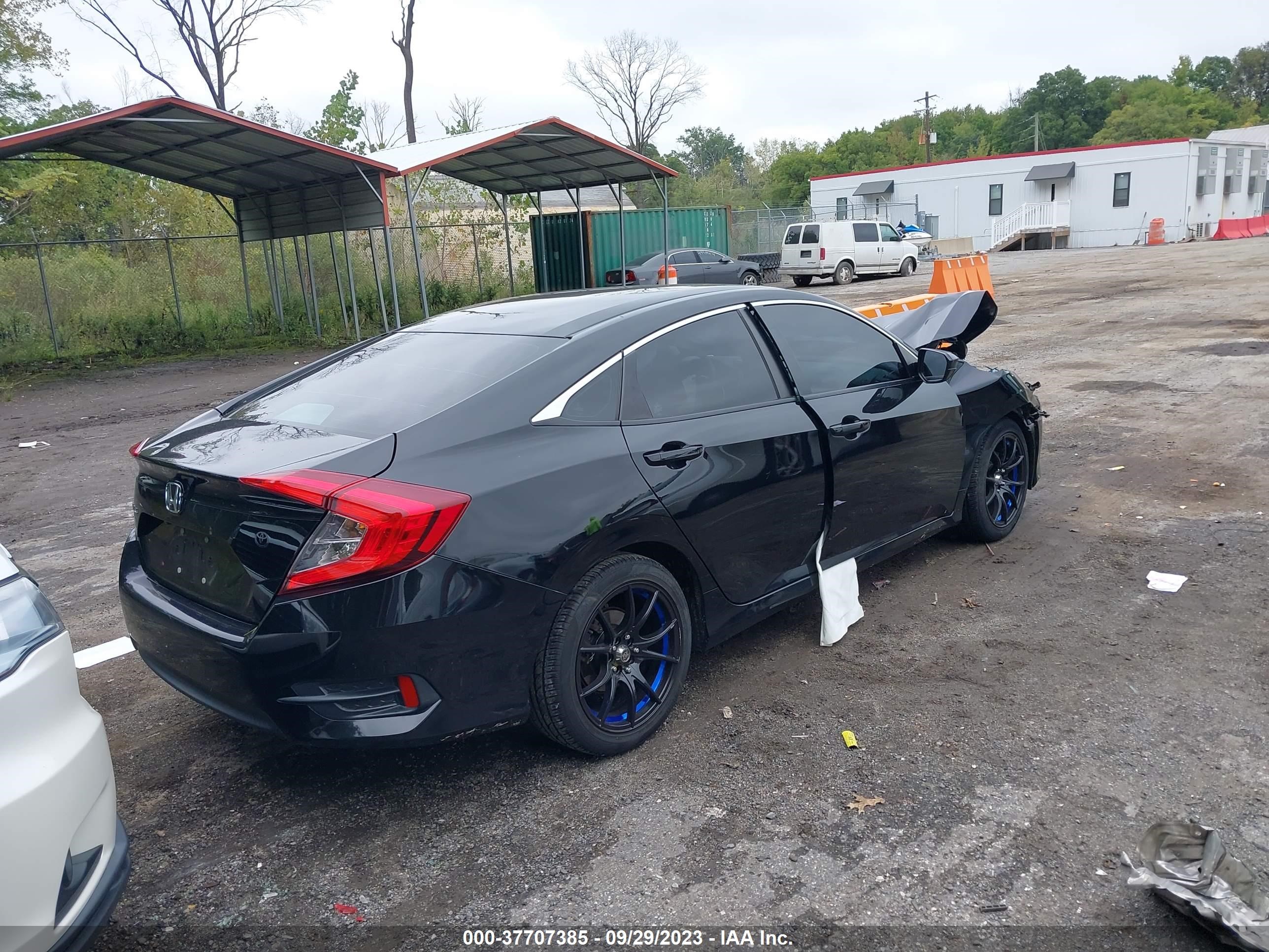 Photo 3 VIN: 2HGFC2F51GH506766 - HONDA CIVIC 