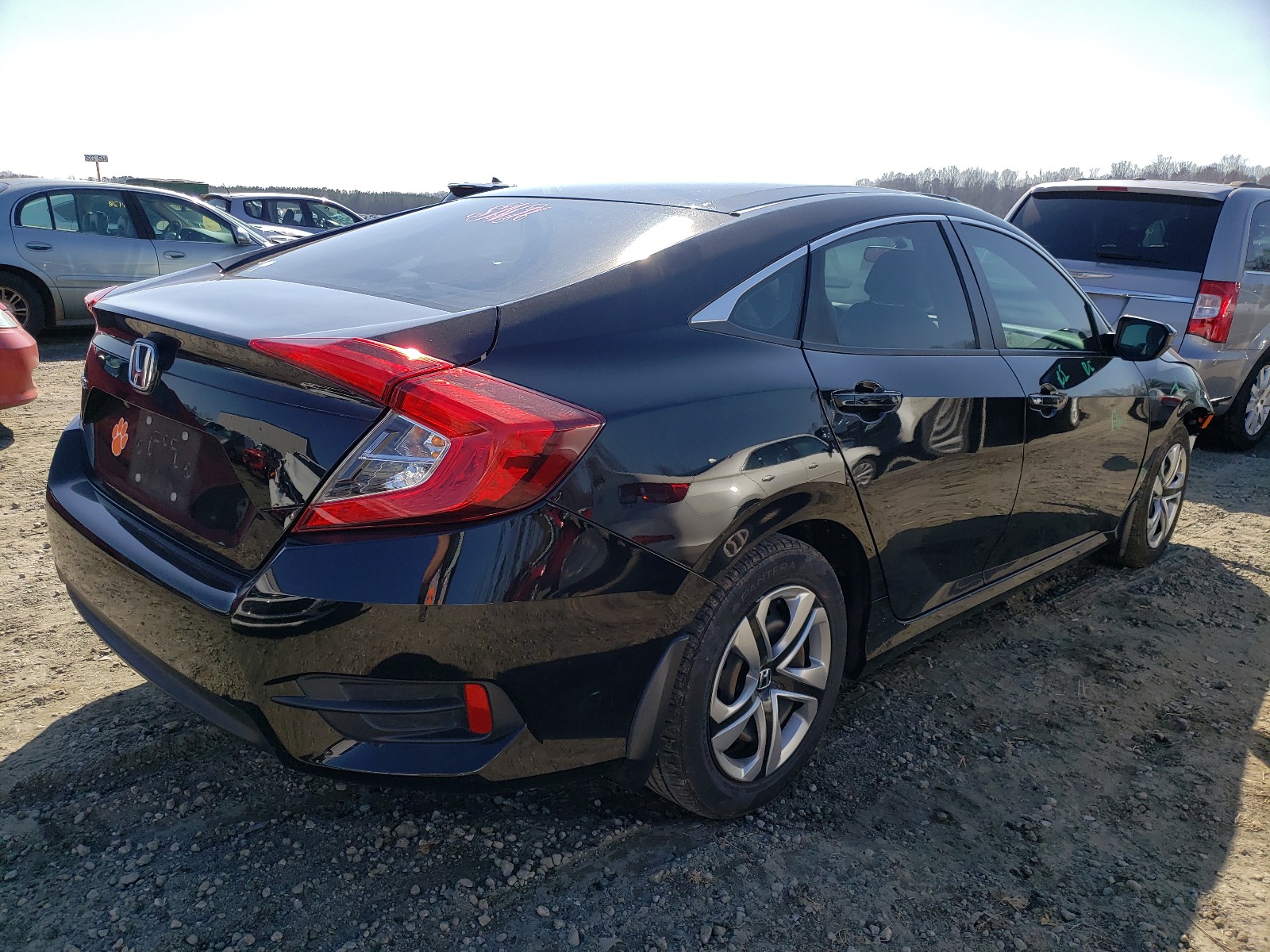 Photo 3 VIN: 2HGFC2F51JH515796 - HONDA CIVIC LX 