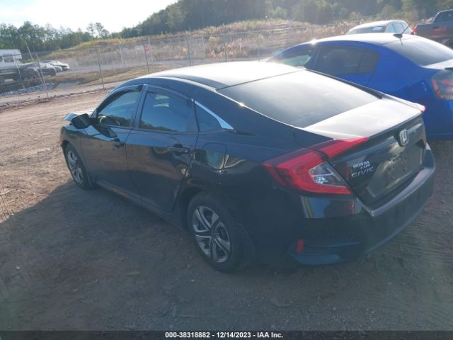 Photo 2 VIN: 2HGFC2F51JH595102 - HONDA CIVIC 