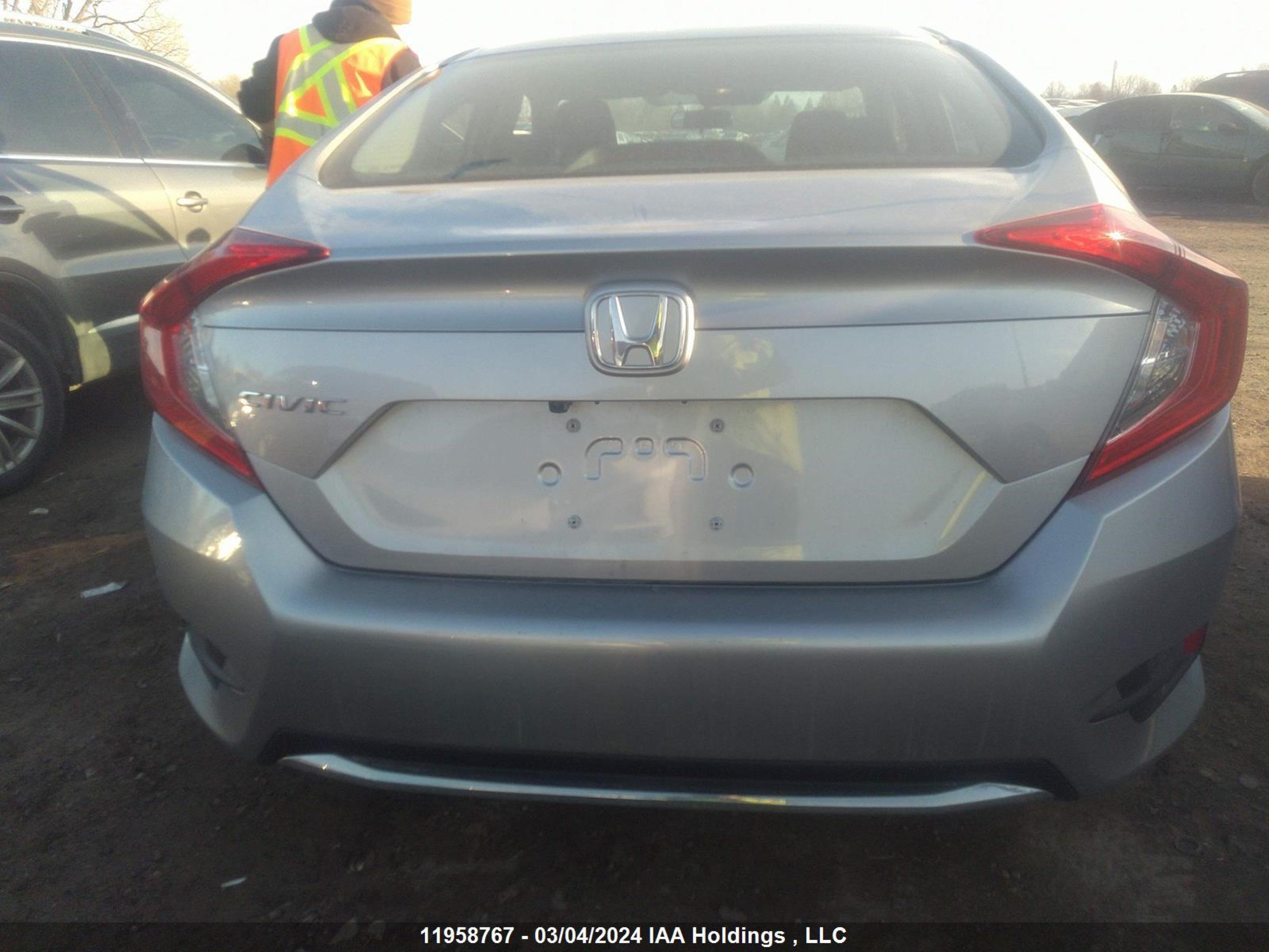 Photo 15 VIN: 2HGFC2F51MH010989 - HONDA CIVIC 