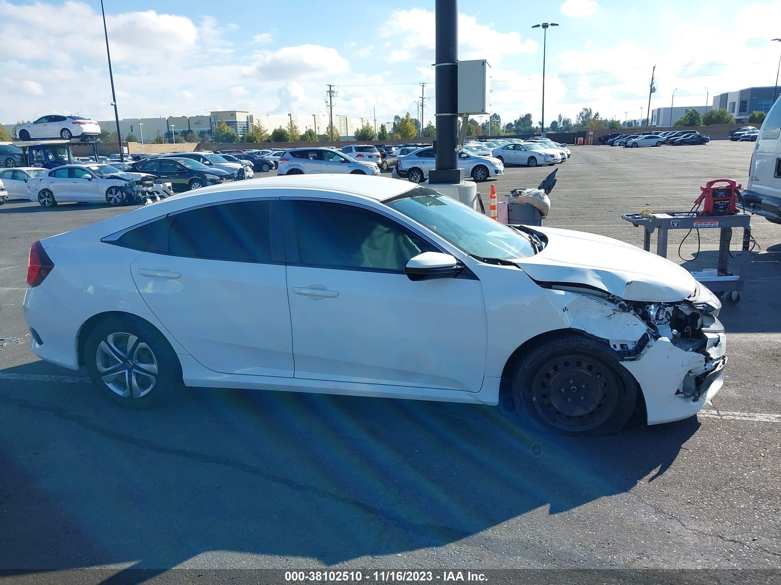 Photo 12 VIN: 2HGFC2F52GH519476 - HONDA CIVIC 