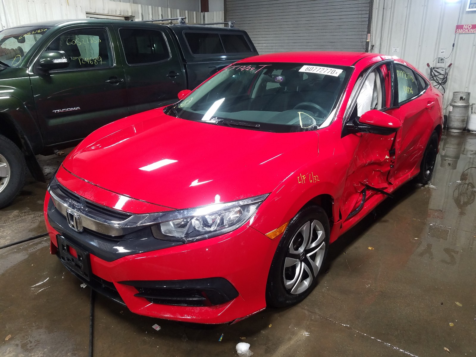 Photo 1 VIN: 2HGFC2F52HH526722 - HONDA CIVIC LX 