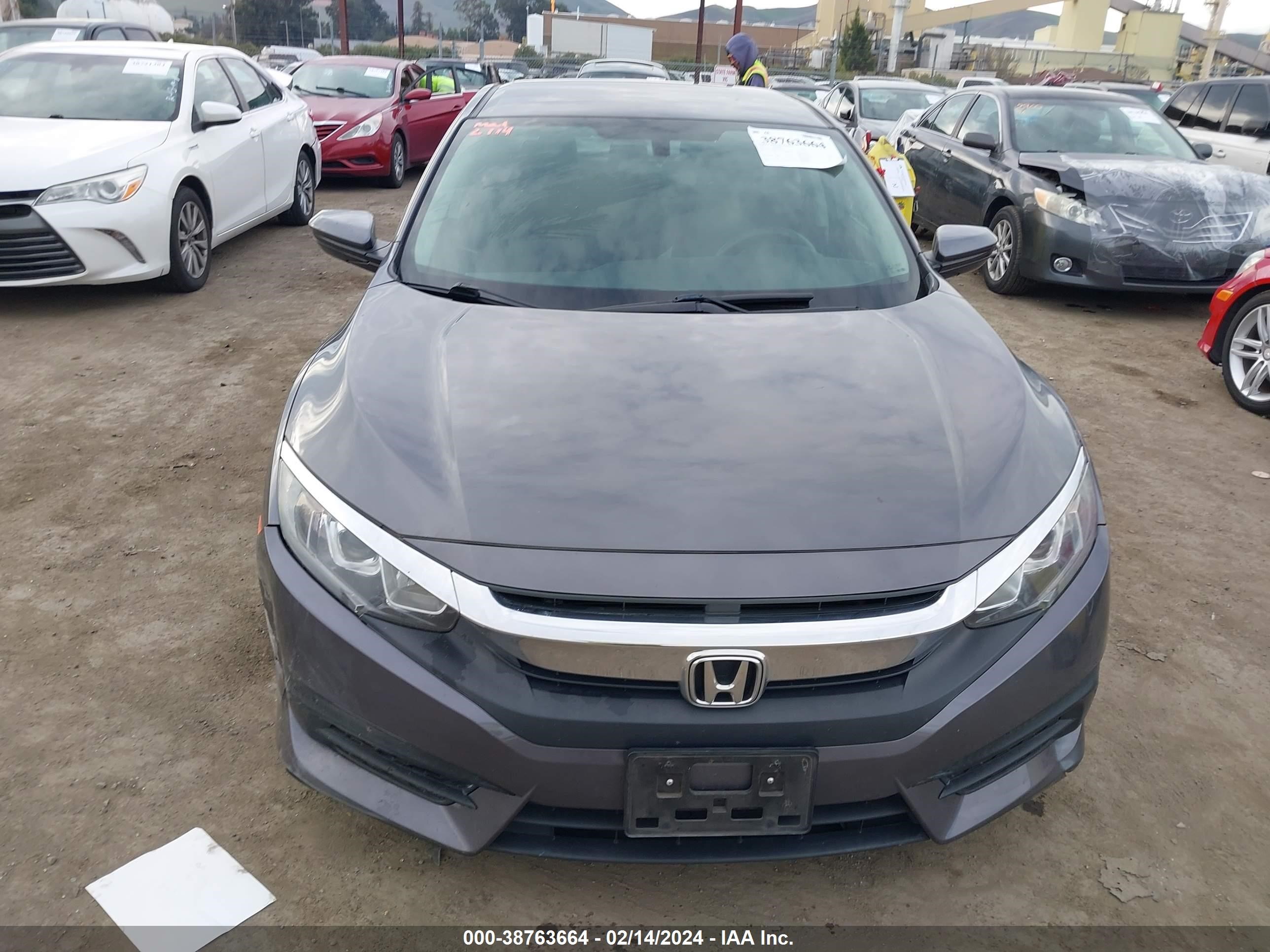 Photo 11 VIN: 2HGFC2F52HH566721 - HONDA CIVIC 