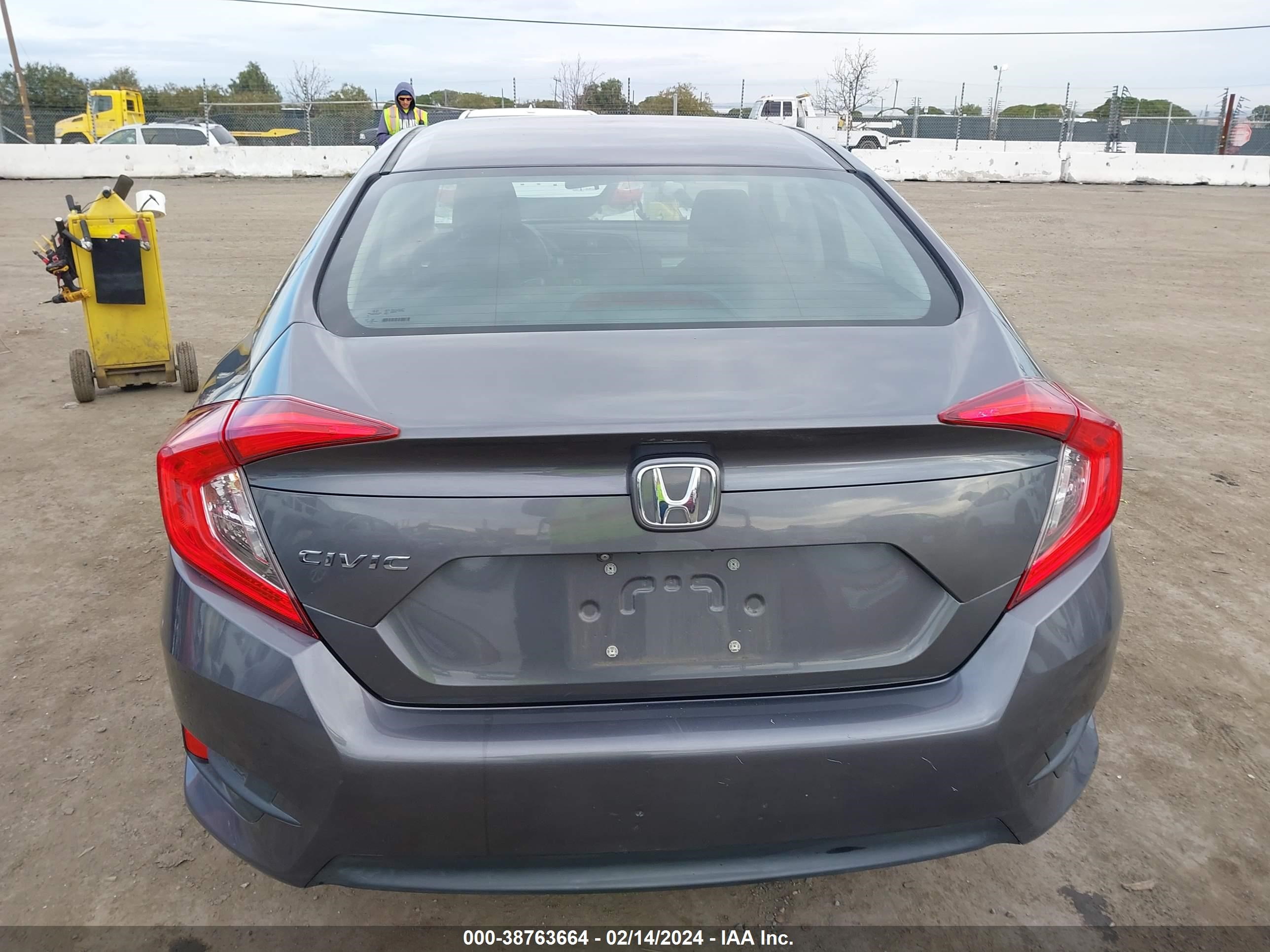 Photo 15 VIN: 2HGFC2F52HH566721 - HONDA CIVIC 