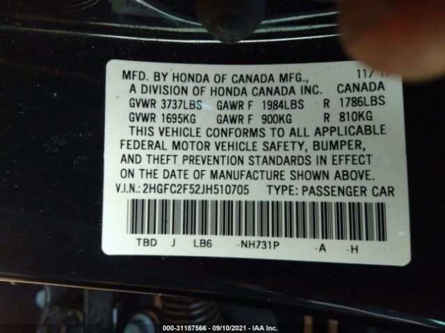 Photo 8 VIN: 2HGFC2F52JH510705 - HONDA CIVIC SEDAN 