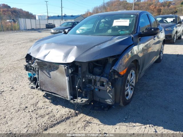 Photo 5 VIN: 2HGFC2F52JH517895 - HONDA CIVIC 