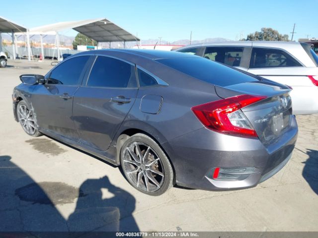 Photo 2 VIN: 2HGFC2F52JH528699 - HONDA CIVIC 