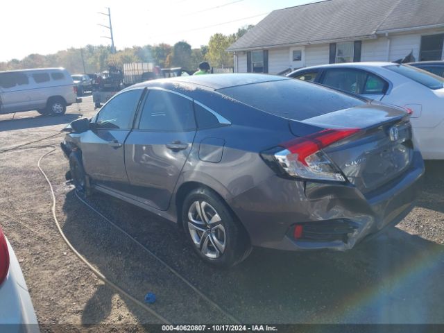 Photo 2 VIN: 2HGFC2F52JH599160 - HONDA CIVIC 