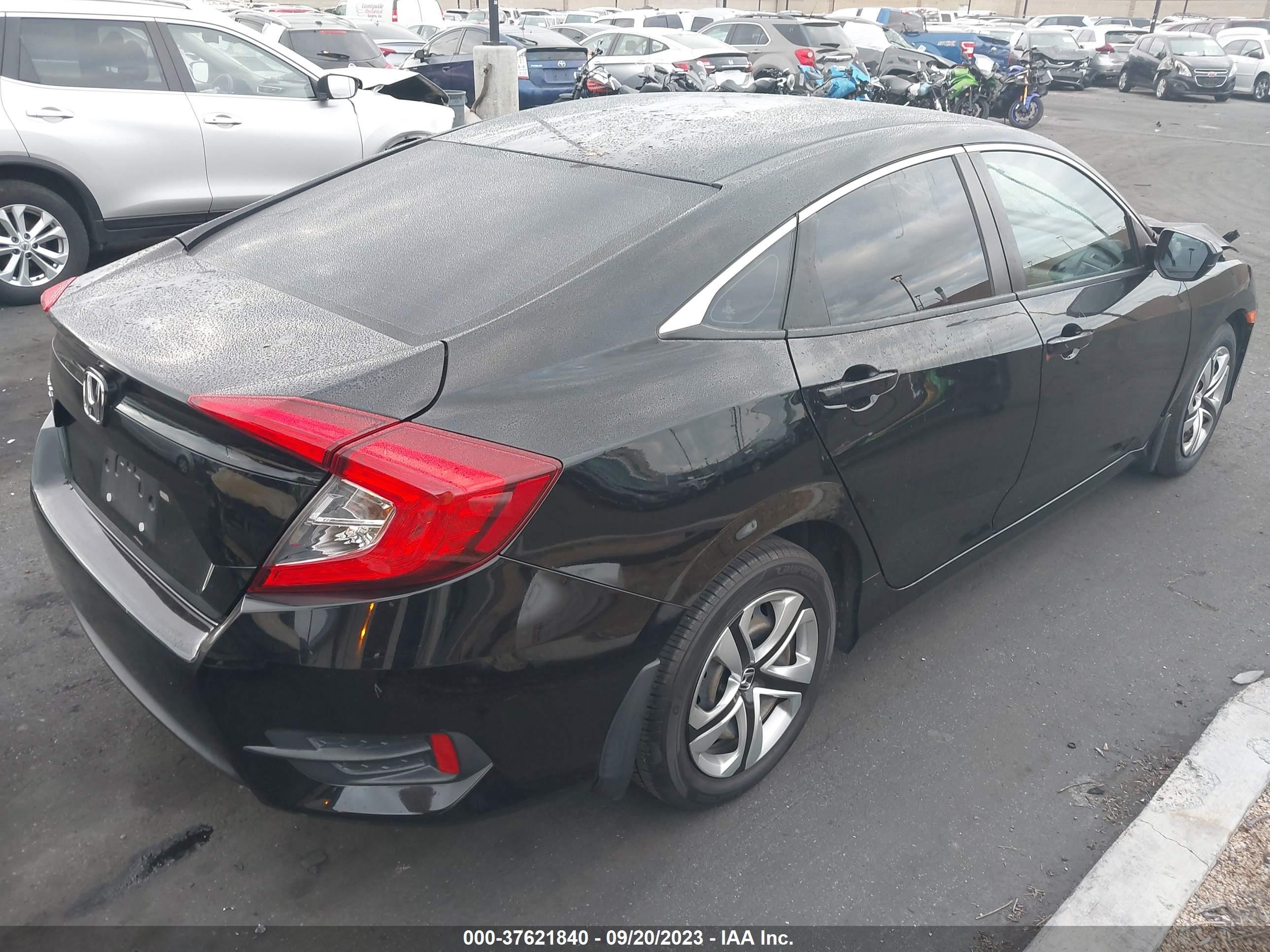 Photo 3 VIN: 2HGFC2F53GH513587 - HONDA CIVIC 