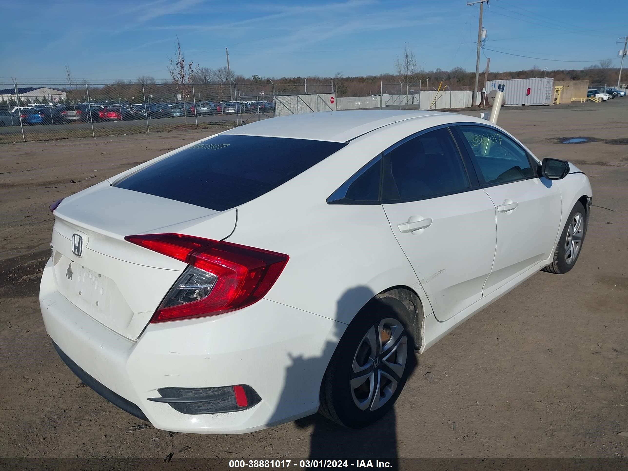 Photo 3 VIN: 2HGFC2F53GH529336 - HONDA CIVIC 