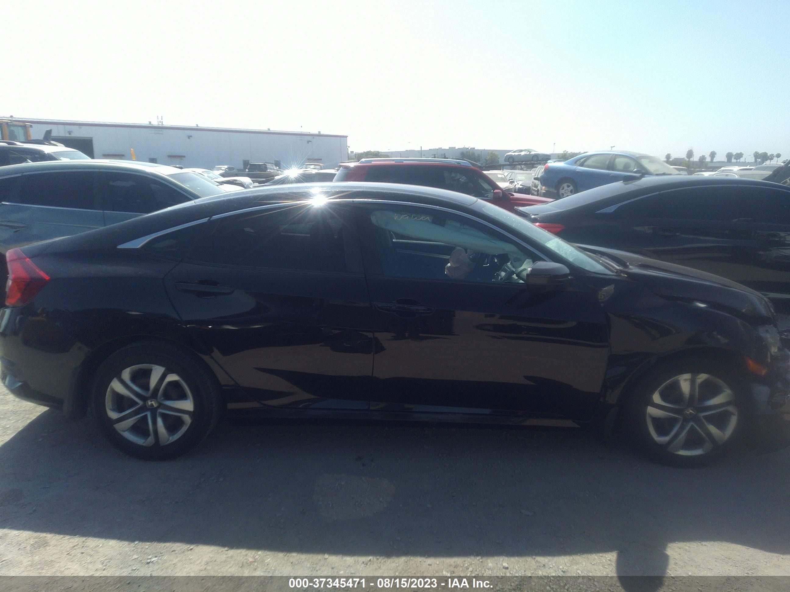 Photo 13 VIN: 2HGFC2F53GH560425 - HONDA CIVIC 