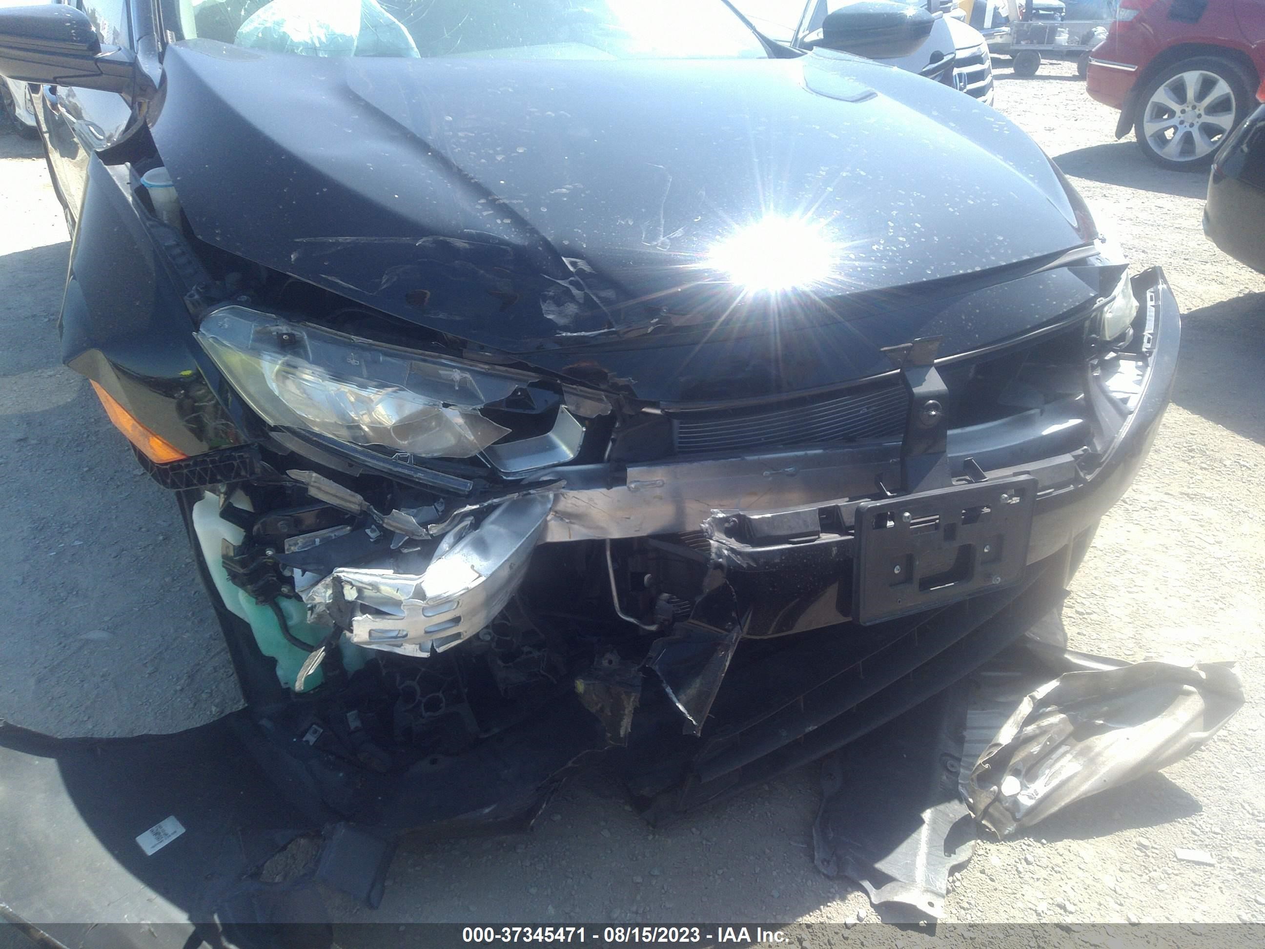 Photo 5 VIN: 2HGFC2F53GH560425 - HONDA CIVIC 