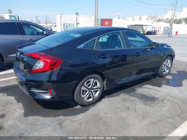 Photo 3 VIN: 2HGFC2F53HH557705 - HONDA CIVIC 