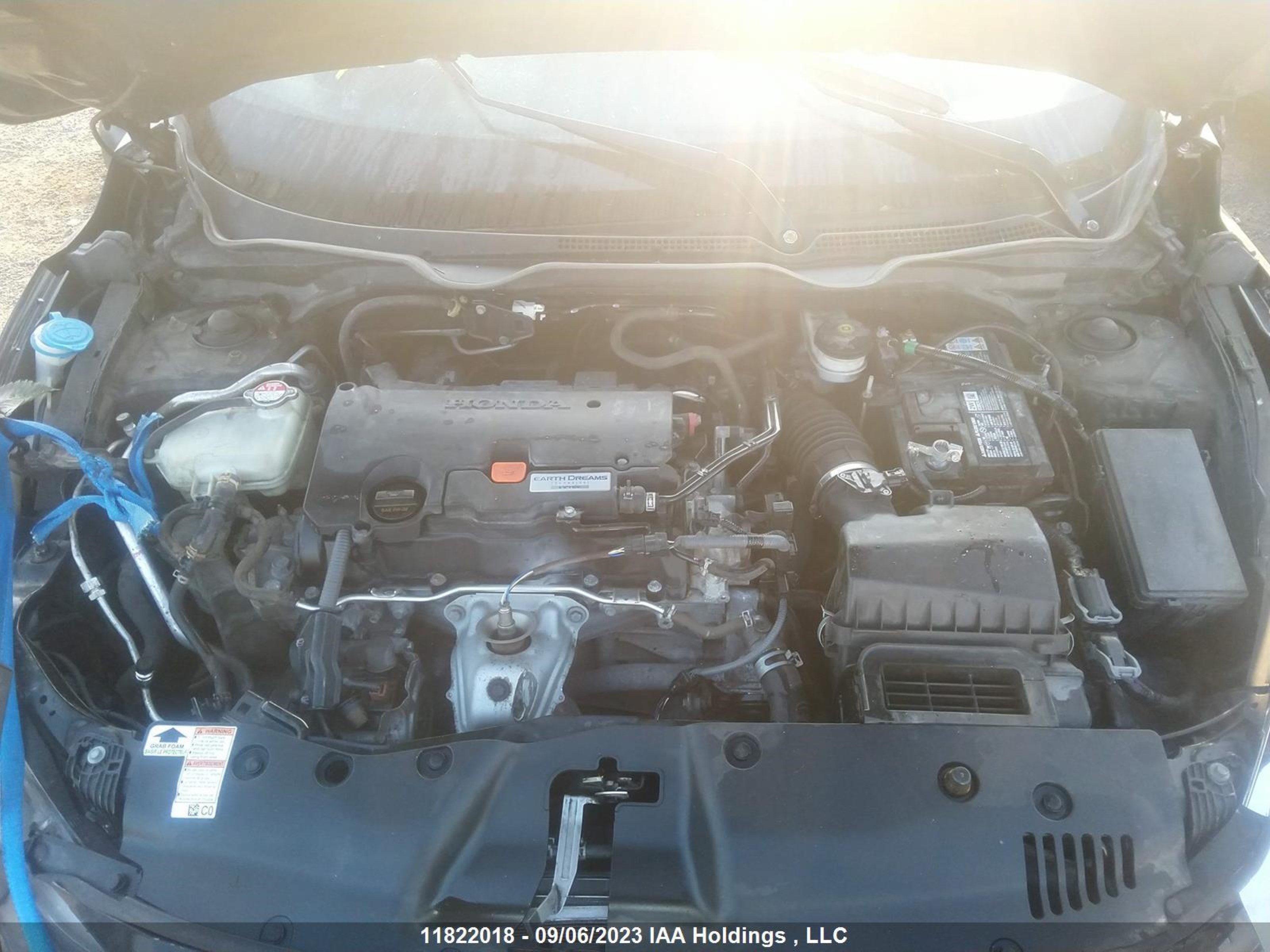 Photo 9 VIN: 2HGFC2F53JH014666 - HONDA CIVIC 