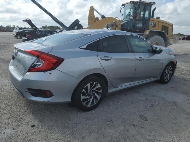 Photo 2 VIN: 2HGFC2F53JH600493 - HONDA CIVIC 