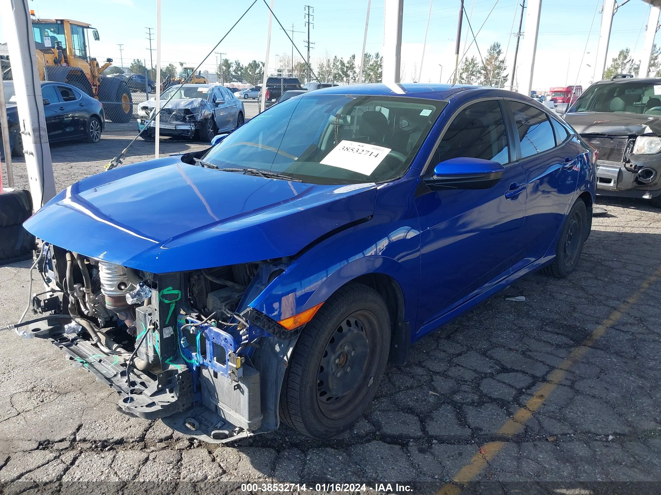 Photo 1 VIN: 2HGFC2F53JH607542 - HONDA CIVIC 