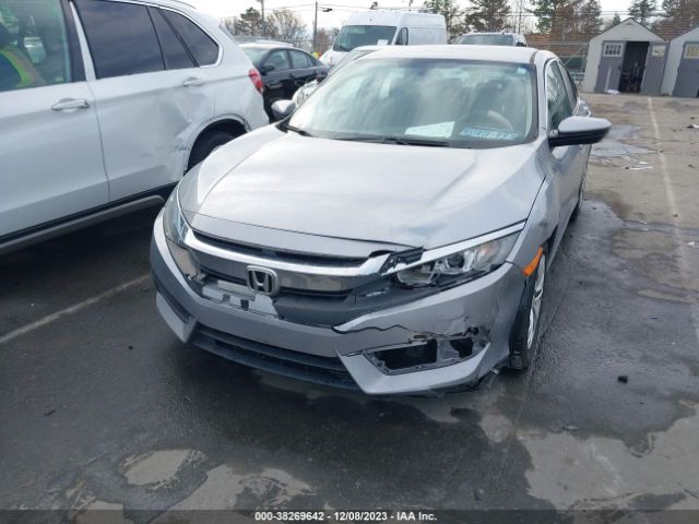 Photo 5 VIN: 2HGFC2F53JH607816 - HONDA CIVIC 