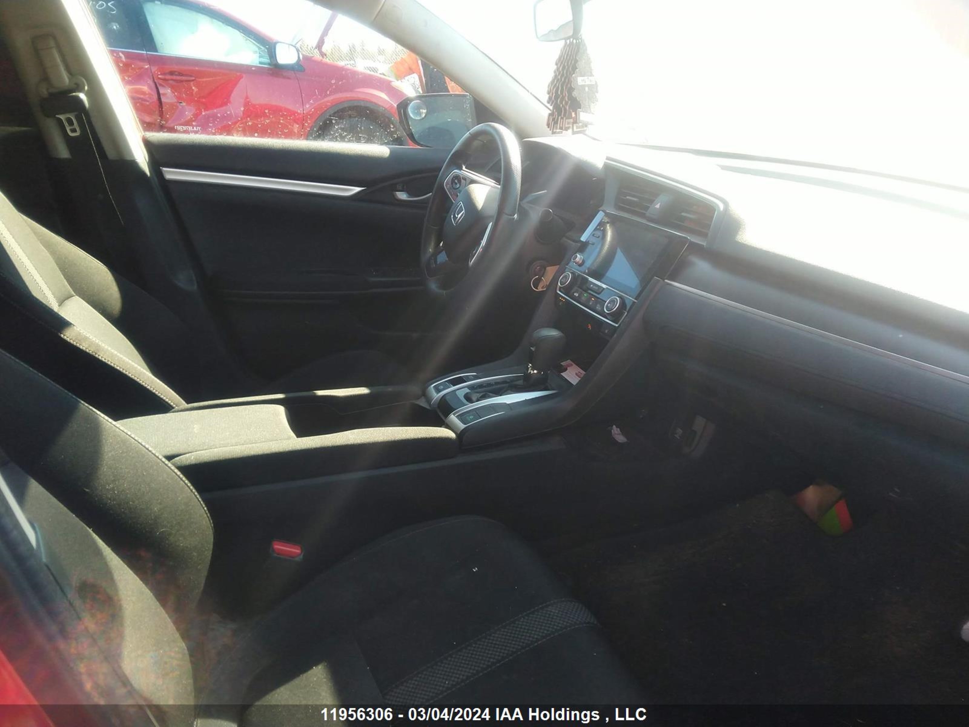 Photo 4 VIN: 2HGFC2F53KH001210 - HONDA CIVIC 