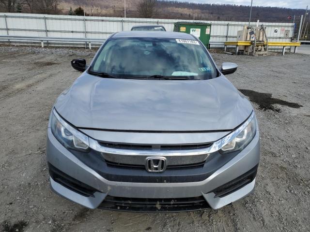 Photo 4 VIN: 2HGFC2F54JH538019 - HONDA CIVIC LX 