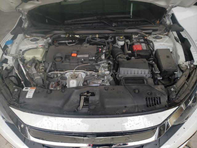 Photo 6 VIN: 2HGFC2F54JH568556 - HONDA CIVIC LX 