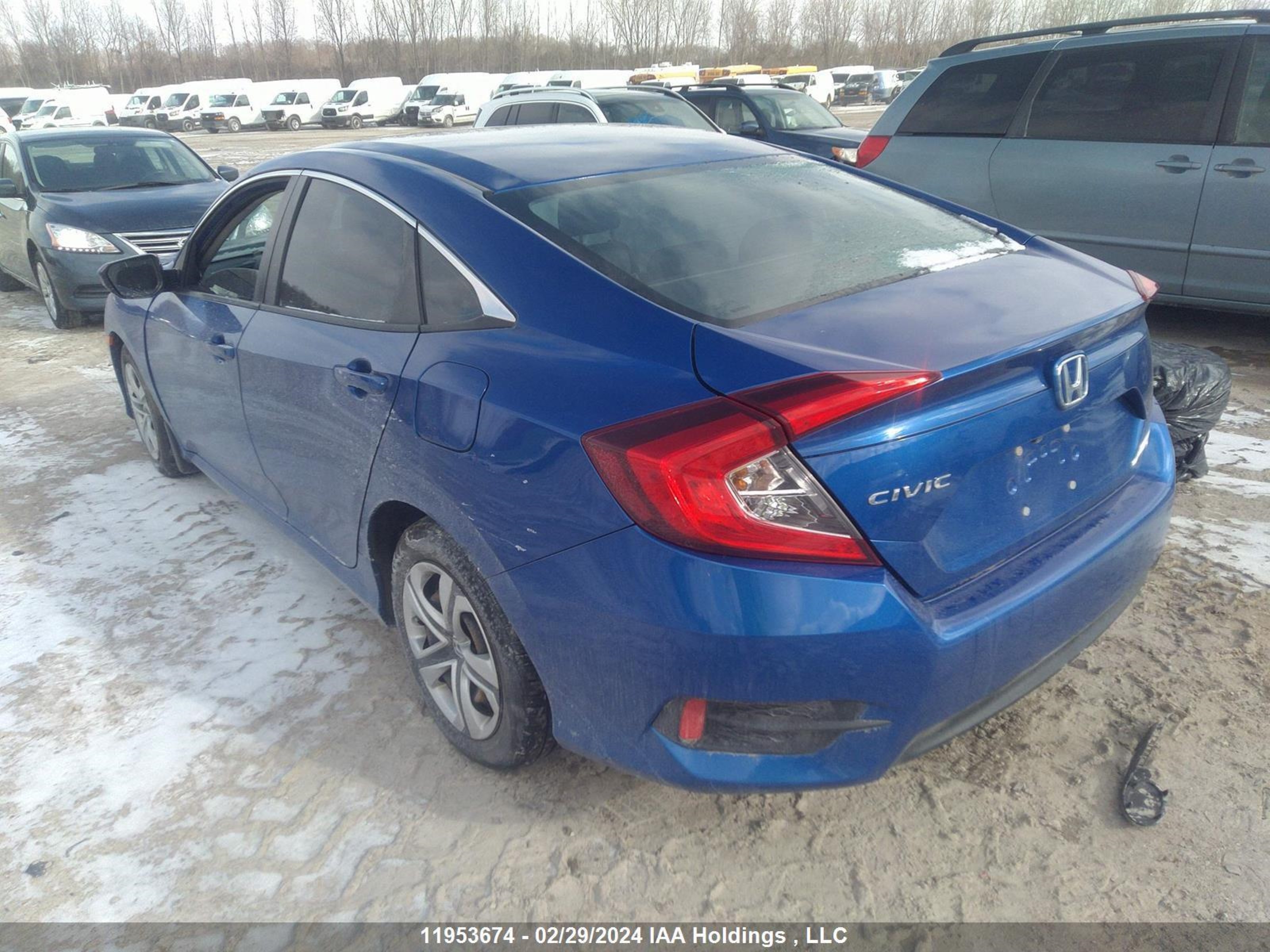 Photo 2 VIN: 2HGFC2F55HH003288 - HONDA CIVIC 