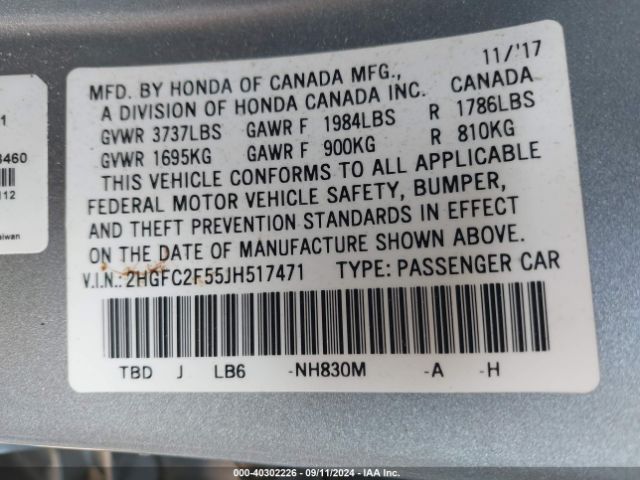 Photo 8 VIN: 2HGFC2F55JH517471 - HONDA CIVIC 