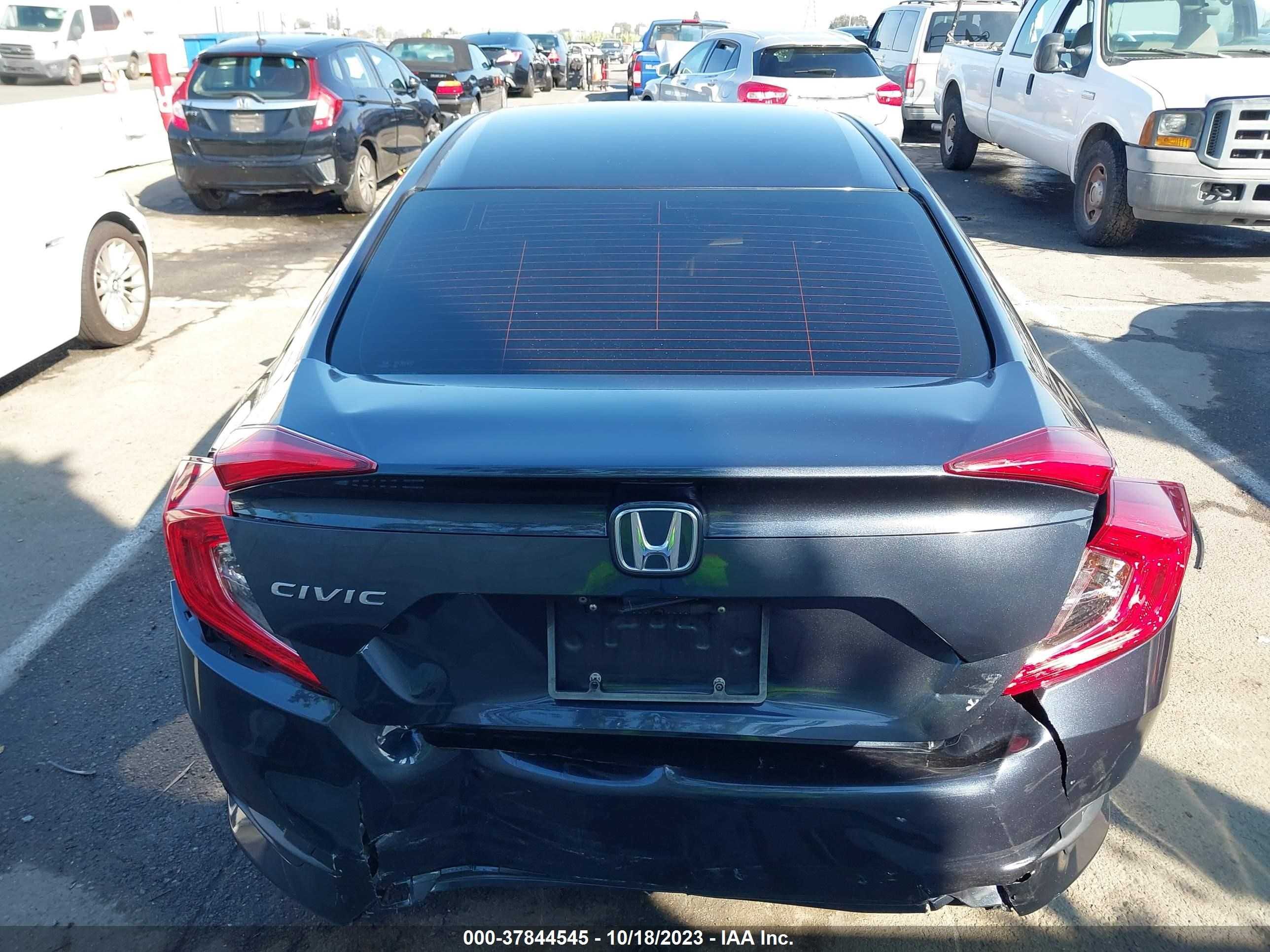 Photo 15 VIN: 2HGFC2F55JH565455 - HONDA CIVIC 