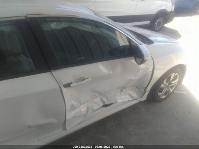 Photo 5 VIN: 2HGFC2F55JH575595 - HONDA CIVIC SEDAN 