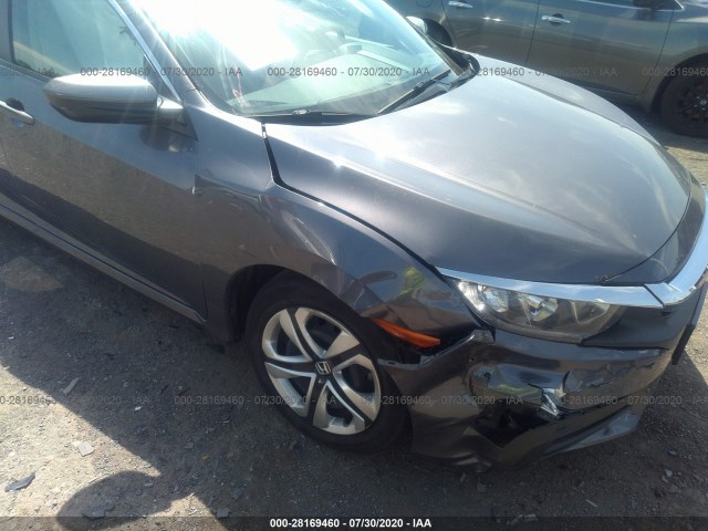 Photo 5 VIN: 2HGFC2F55JH586533 - HONDA CIVIC SEDAN 