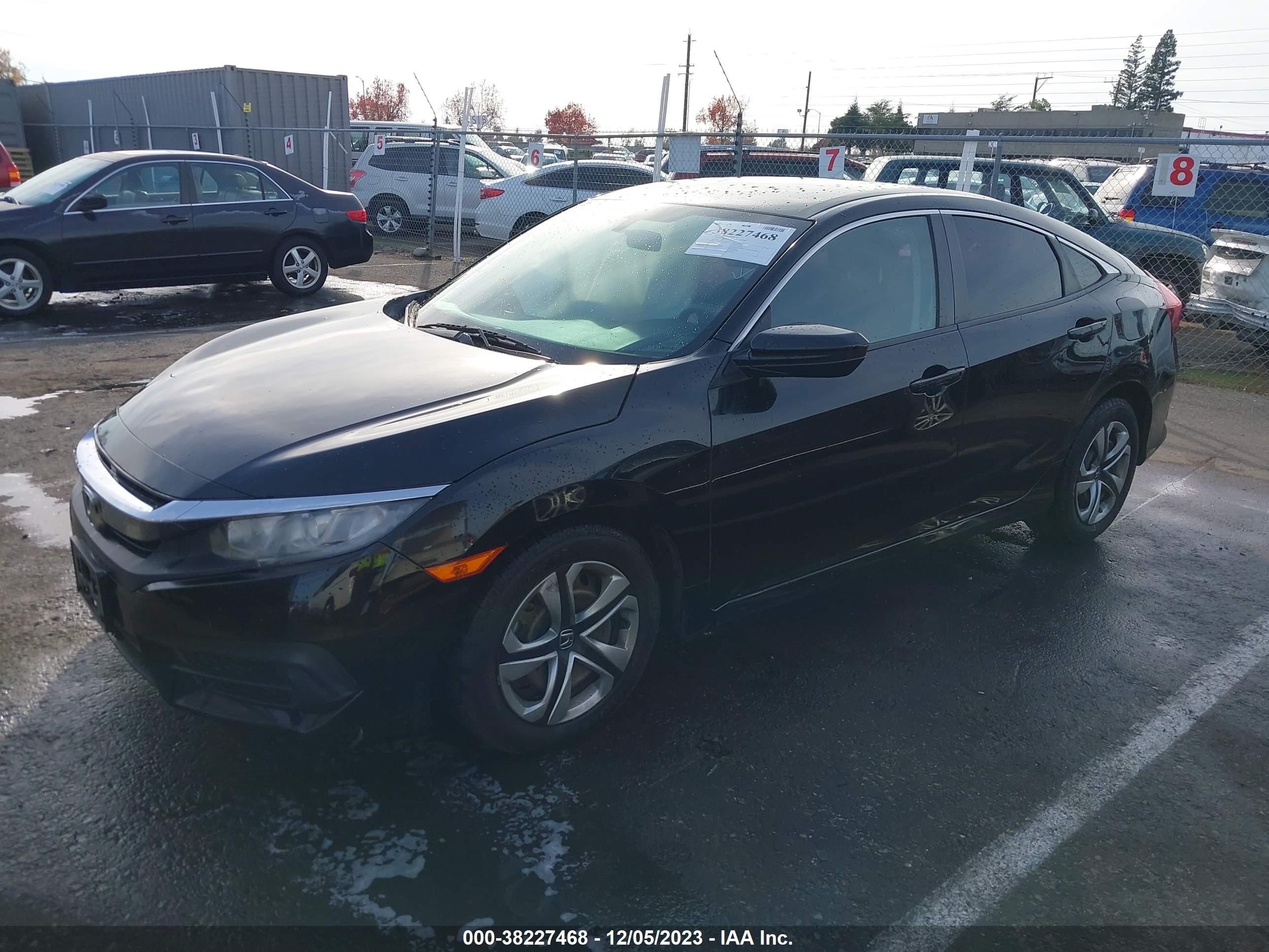 Photo 1 VIN: 2HGFC2F56HH504240 - HONDA CIVIC 