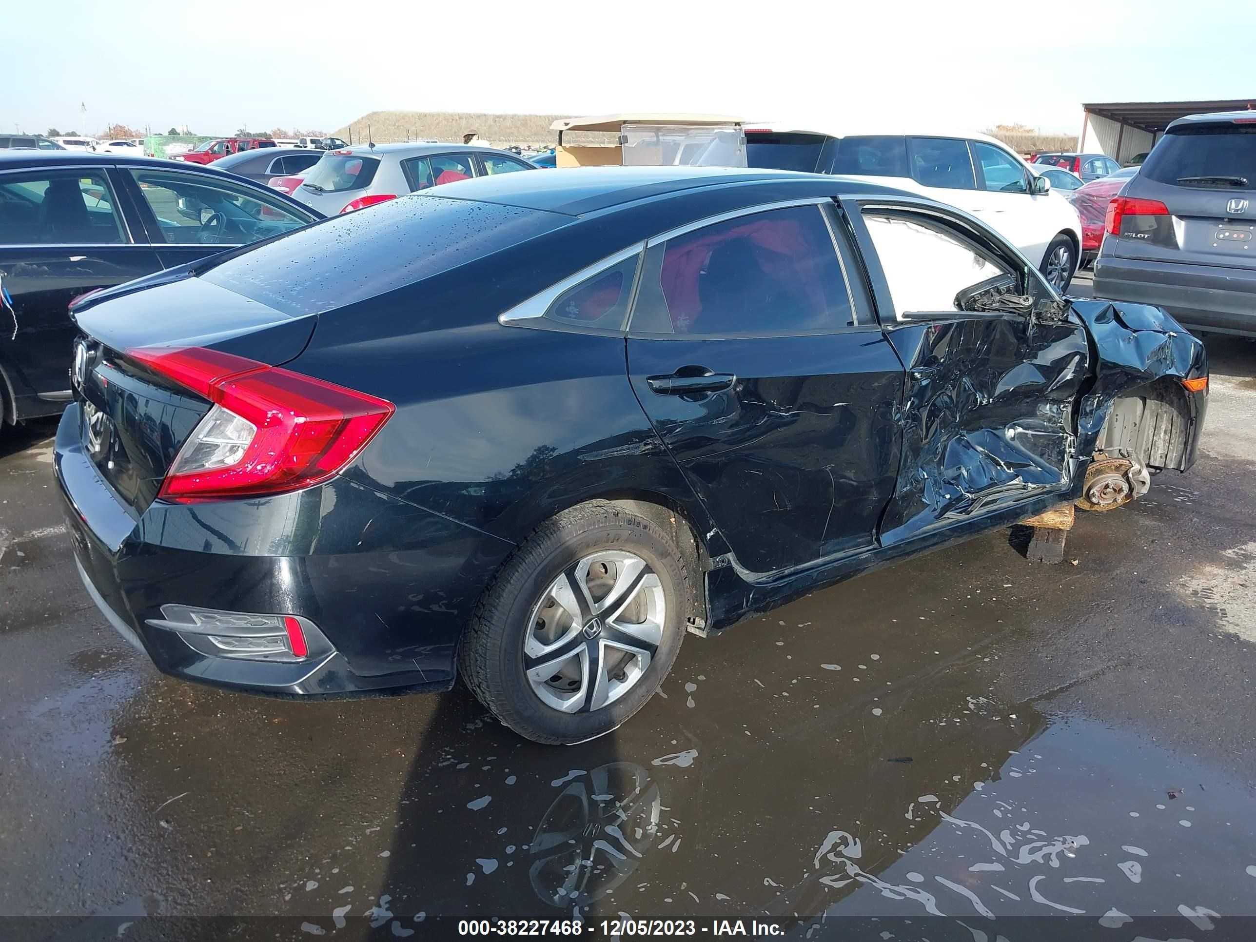 Photo 3 VIN: 2HGFC2F56HH504240 - HONDA CIVIC 