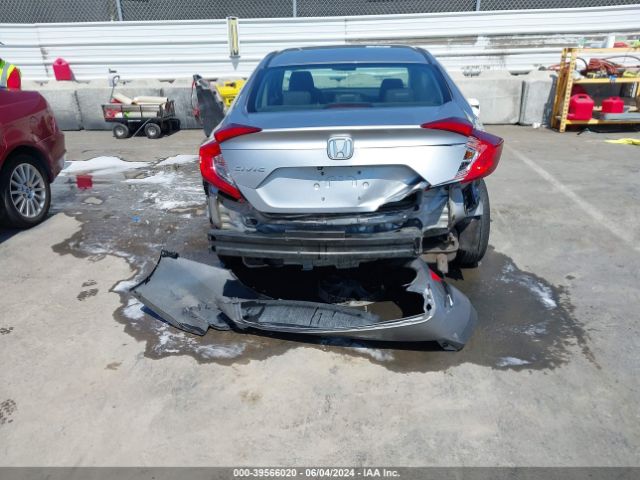 Photo 5 VIN: 2HGFC2F56JH572947 - HONDA CIVIC 