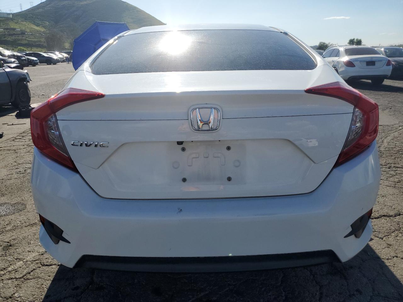 Photo 5 VIN: 2HGFC2F57GH560511 - HONDA CIVIC 