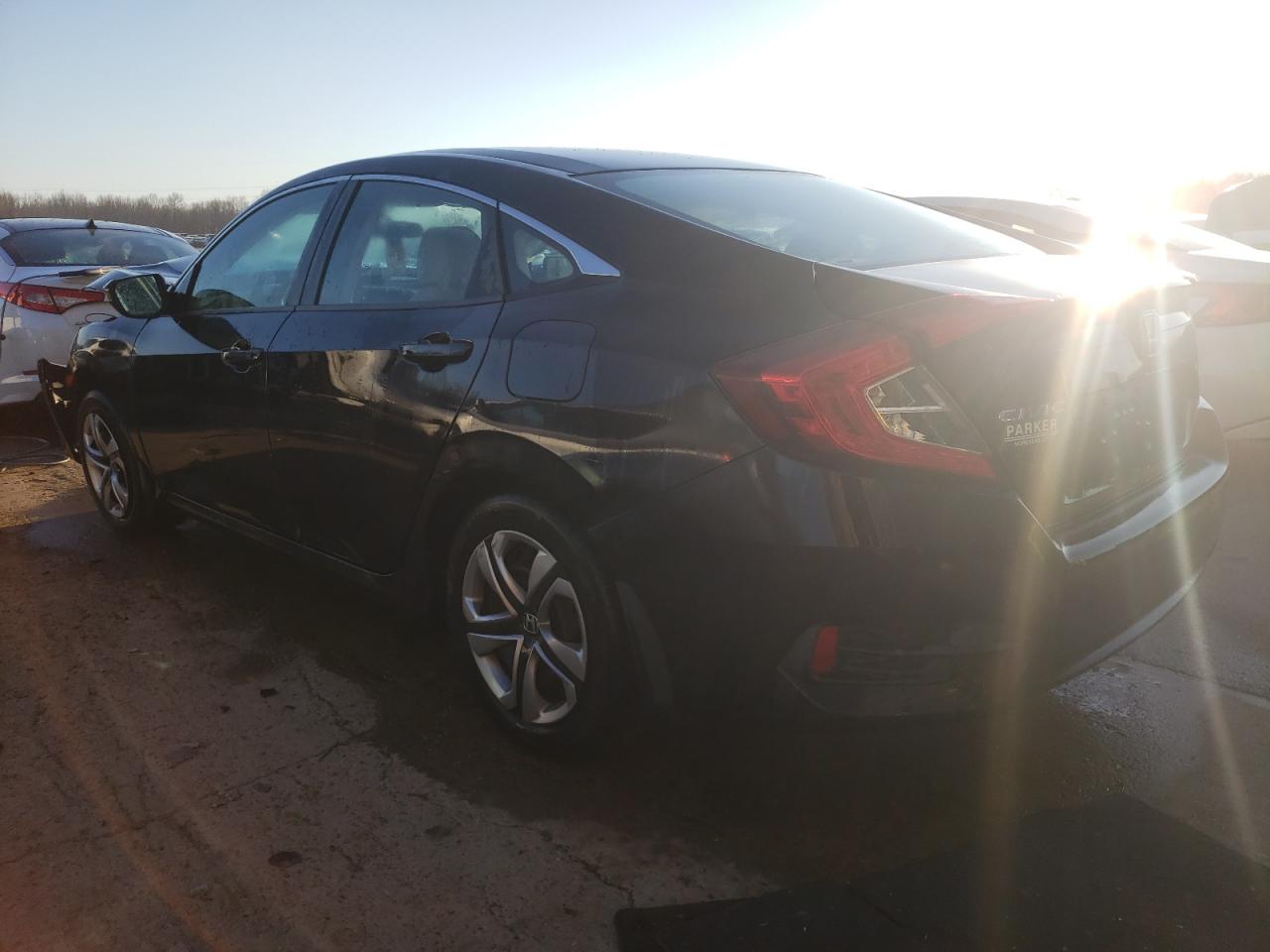 Photo 1 VIN: 2HGFC2F57HH564415 - HONDA CIVIC 