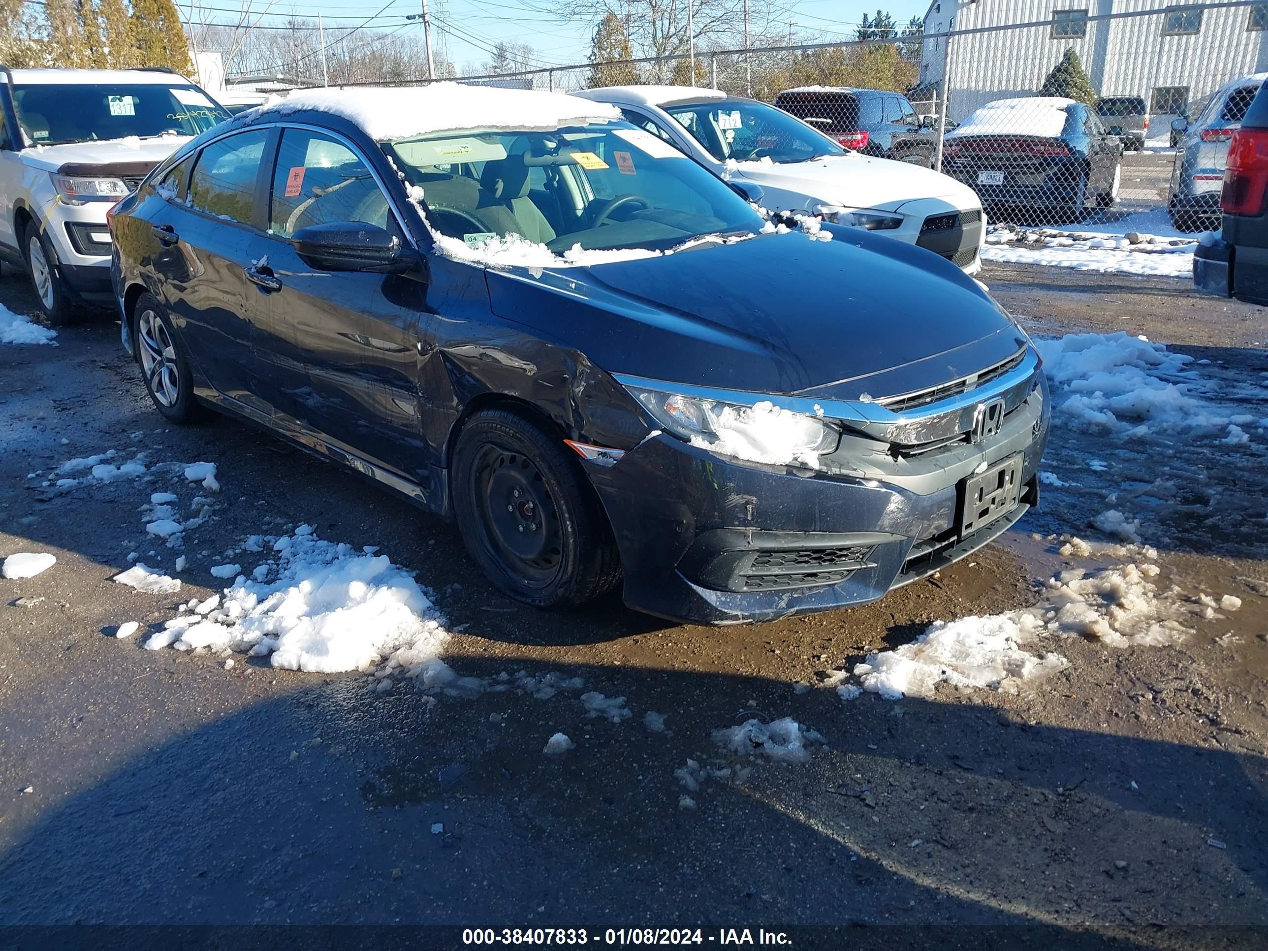 Photo 0 VIN: 2HGFC2F57JH511431 - HONDA CIVIC 