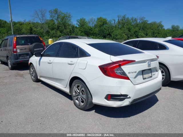 Photo 2 VIN: 2HGFC2F57JH556692 - HONDA CIVIC 